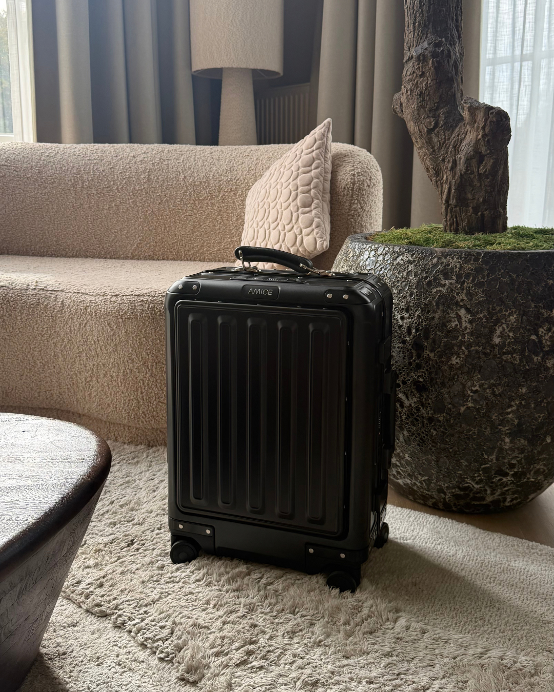 The Best Business Suitcase of 2026: The Amice Original Front Pocket