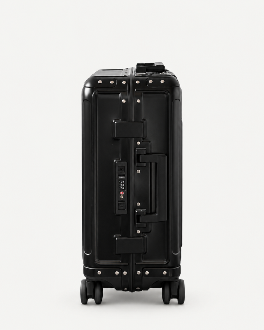Carry-on black